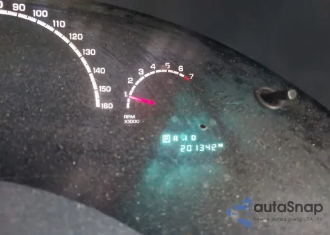 2004 Chrysler Pacifica из США, поврежденный, VIN 2C8GM684X4R628915